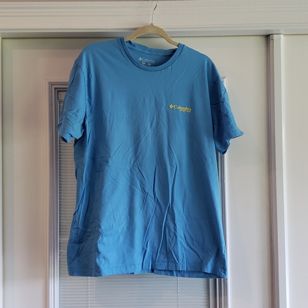 Columbia and Salt Life shirts